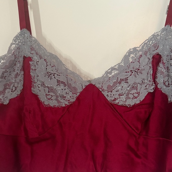 Express Red Camisole with White Lace - Picture 3 of 4